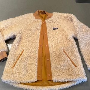 Sherling Patagonia jacket. Great condition. Barely worn.